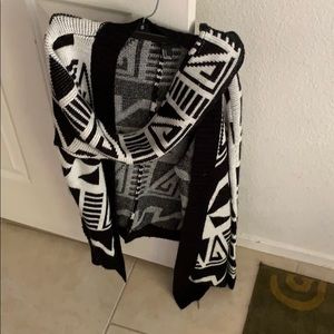 Forever 21 black and white cardigan